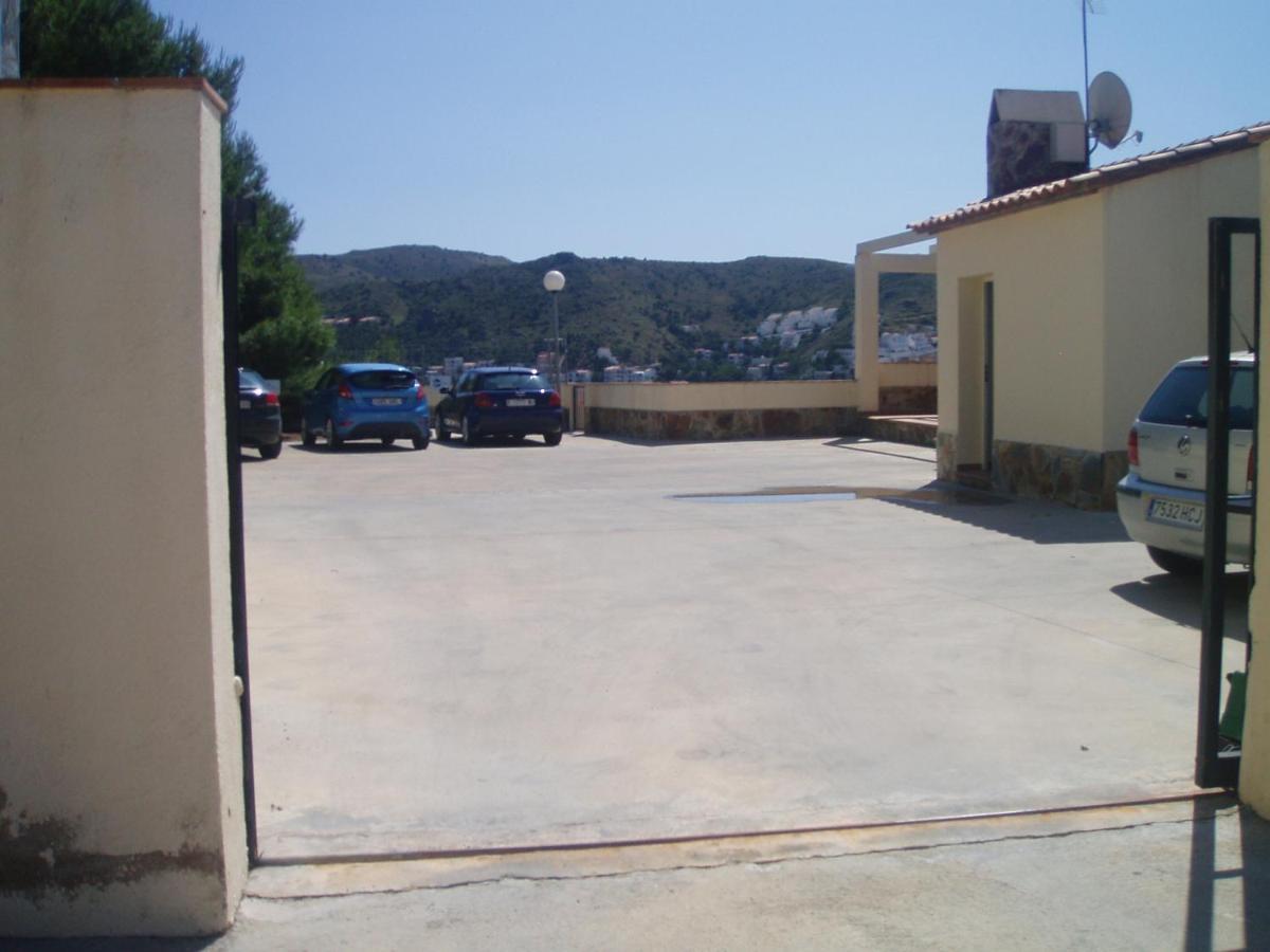 Marina 7 Apartment Roses Exterior photo